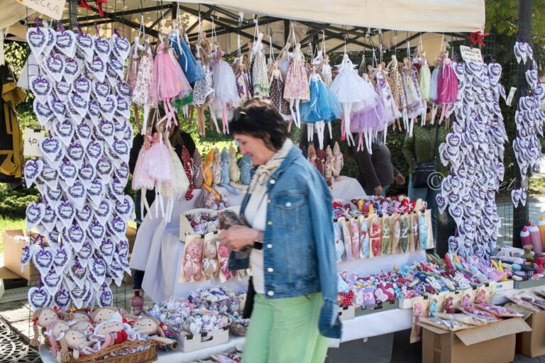 Jarné trhy v Trenčianskych Tepliciach