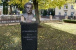 2018_10_30 Busta Anton Bernolák